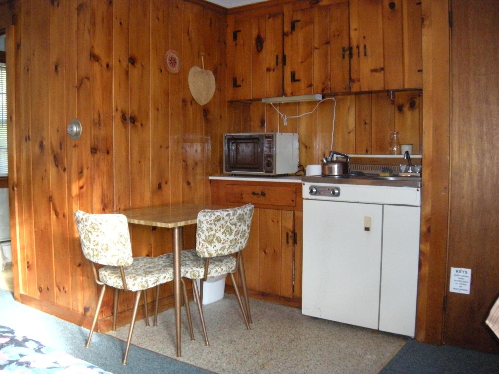 Bass River Motel Саут-Ярмут Экстерьер фото