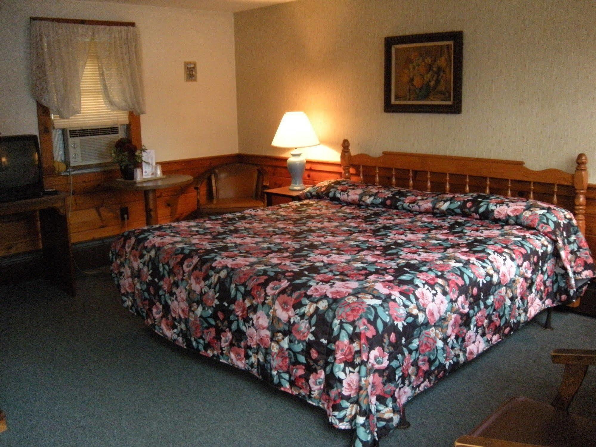 Bass River Motel Саут-Ярмут Экстерьер фото